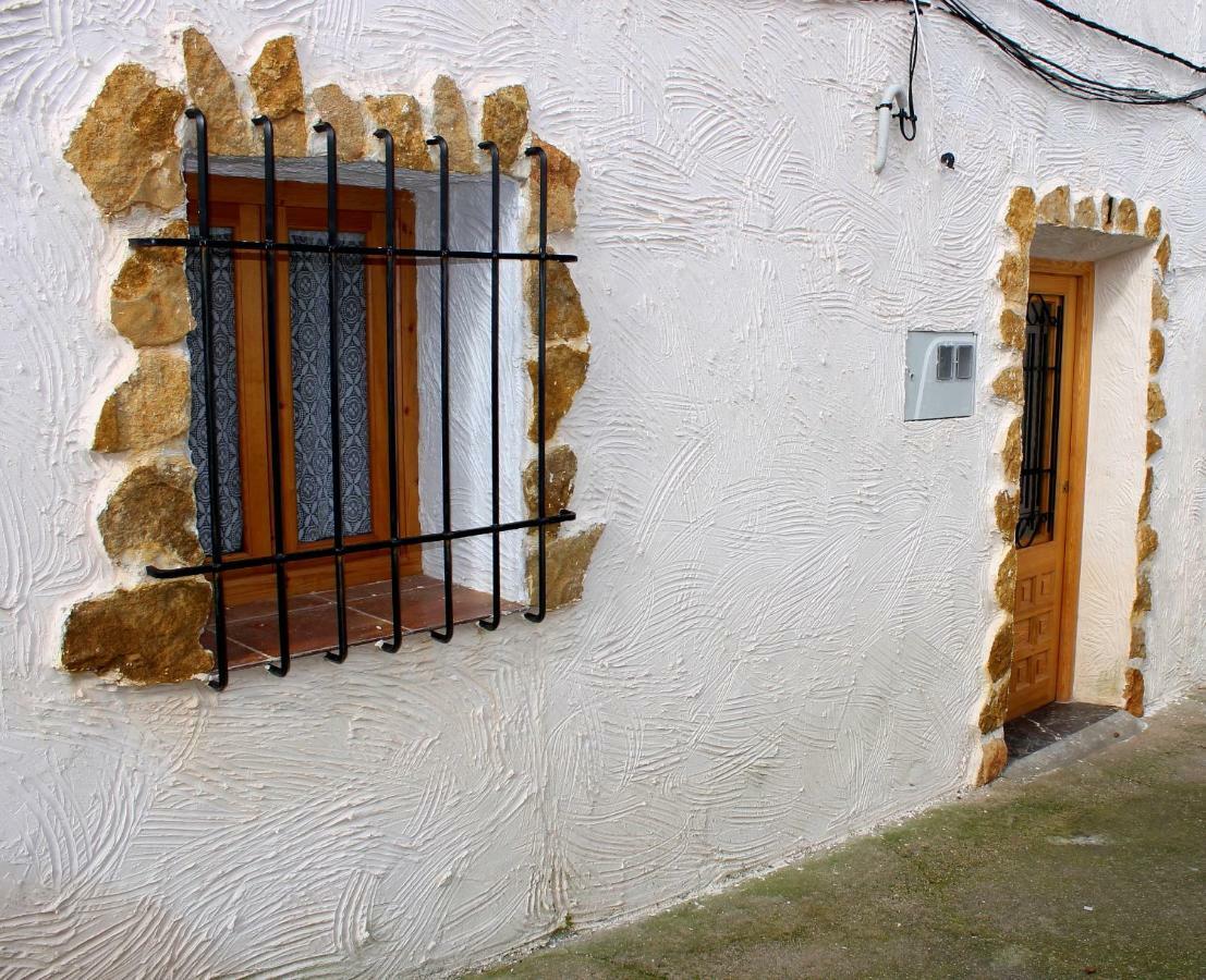 Casa Rural Con Jacuzzi Paraiso Del Jucar Apartment Alcala del Jucar Exterior photo